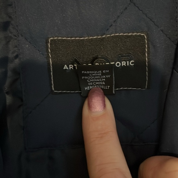 Art of Rhetoric navy blue quilted puff blazer, size small - Picture 6 of 9